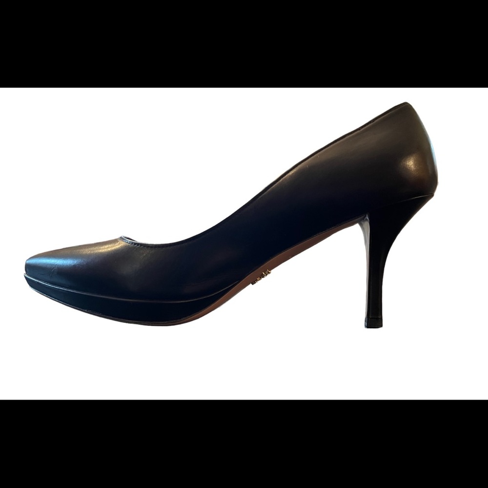 Prada Patent Leather Pumps/Heels